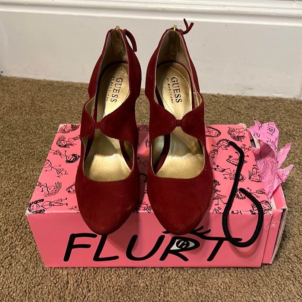 Guess by Marciano red suede heels